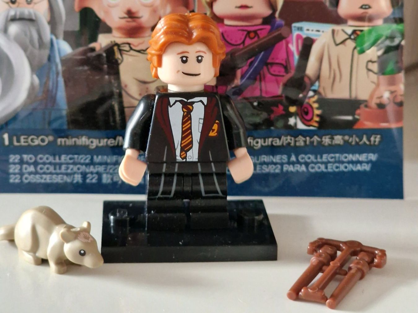 Lego Baukästen: Lego Minifigur Ron Weasley NEU – Neu und originalverpackt aus Zürich von Pemberleys