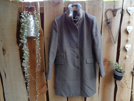 Brauner TOP Wollmantel von MABRUN Gr. 44 - 400297