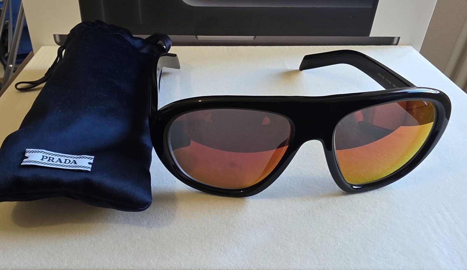 Prada Occhiali & Lenti: Sonnenbrille Praga (original) – Nuovo (secondo la descrizione) da Schwerzenbach venduto da Max460 2