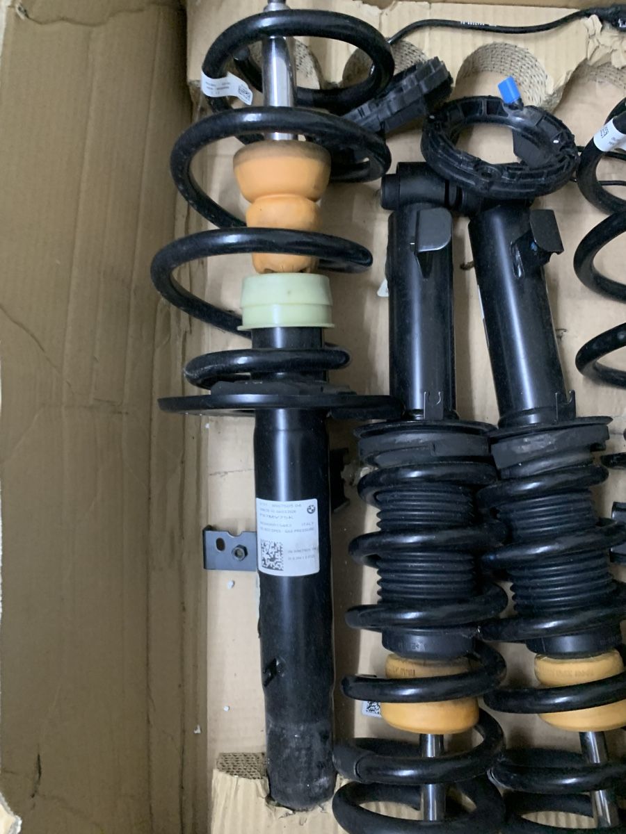 BMW Tutti pezzi di ricambio auto: Original Stossdämpfer vom BMW X3 M Competition – Nuovo (secondo la descrizione) da Ellikon an der Thur venduto da Bali1999 1