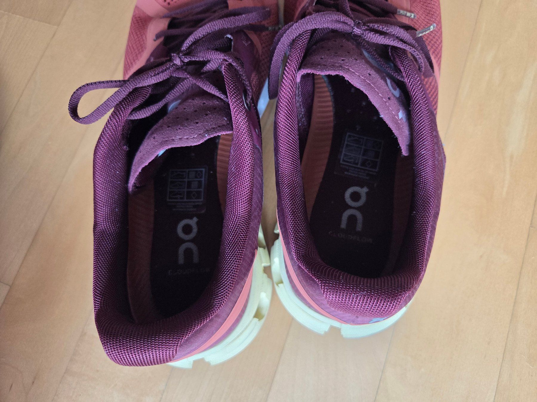 On Scarpe da donna: On Schuhe Grösse 41 – Usato da Landquart venduto da MariaMagna 3