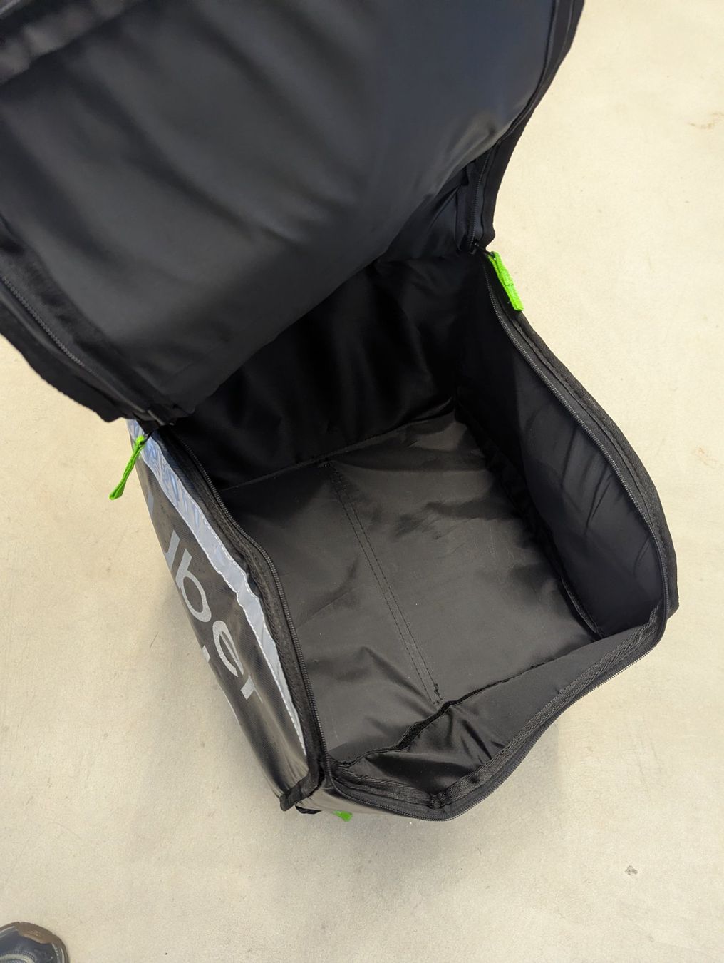 Taschen: Uber Eats Kurier Tasche – Gebraucht aus Zürich von Snailmail 1