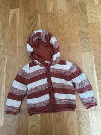 Baby Strickjacke mit Kapuze Grösse 74/80 gebraucht