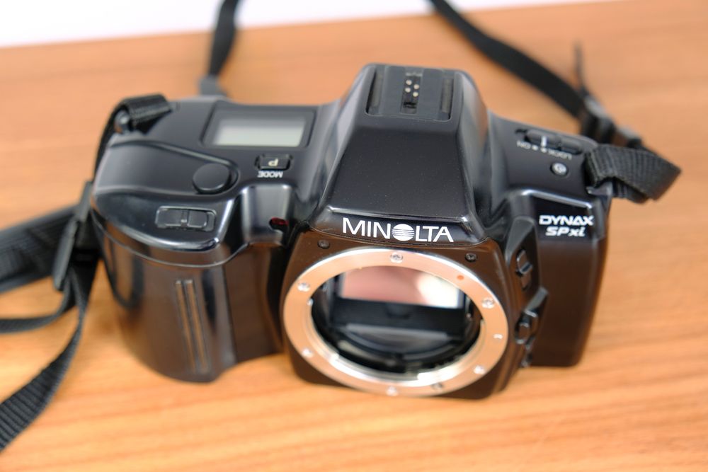Minolta Fotocamera: Minolta Dynax SPxi – Usato da Luzern venduto da Beli6 5