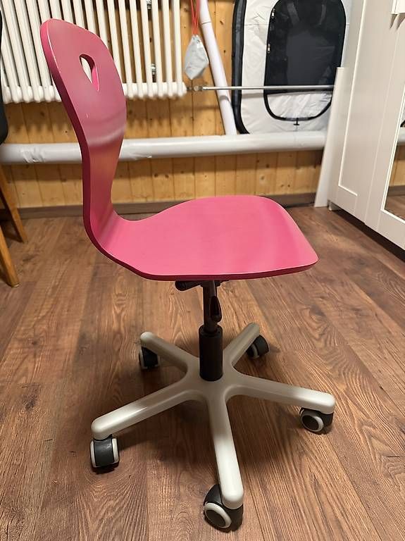 Chaises: Kinder Bürostuhl – D'occasion à Grüningen par Zani87 1