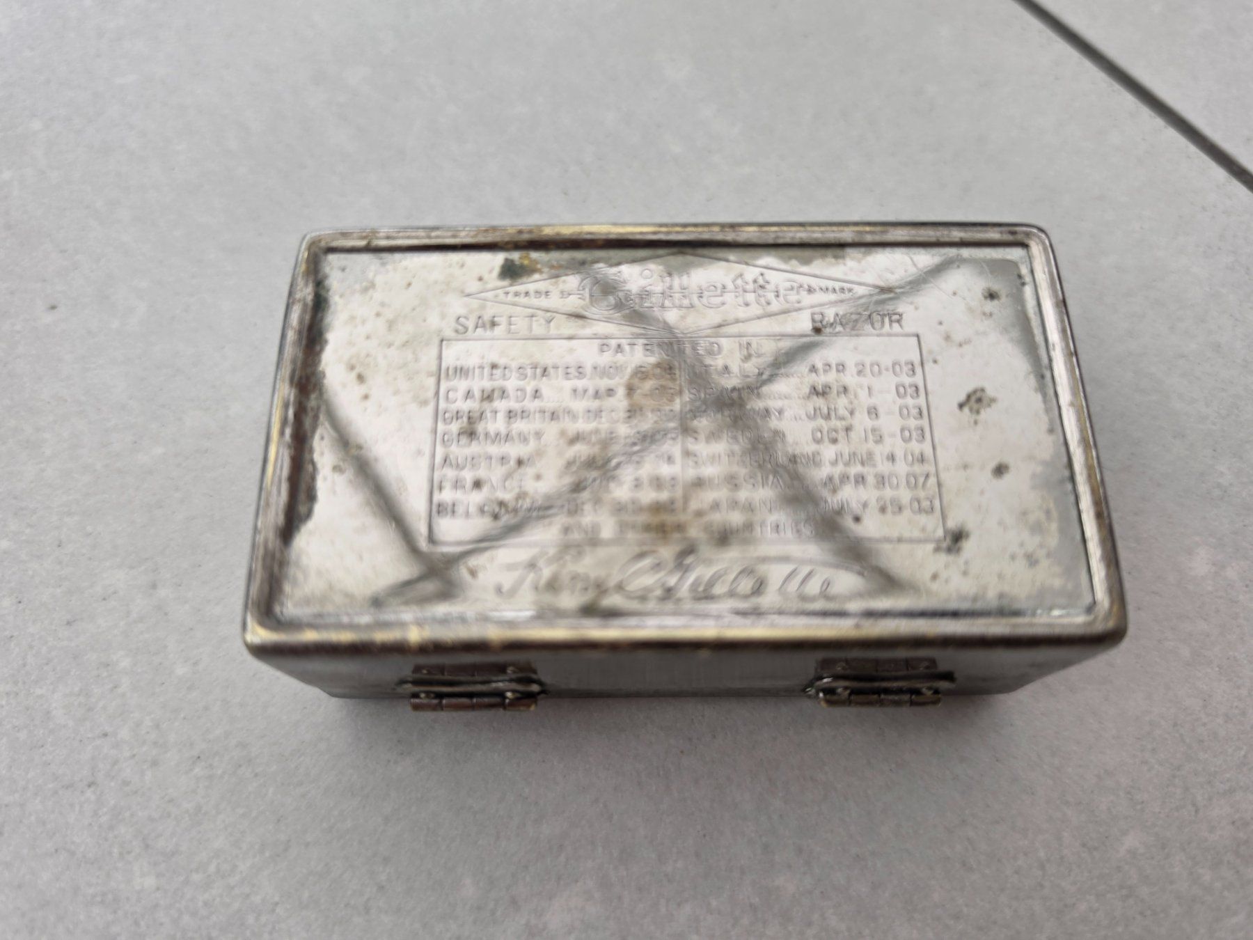 Gillette Rasierapparate & Rasierklingen: Gillette Rasierer Vintage Set – Gebraucht aus Ibach von Yuna8 1