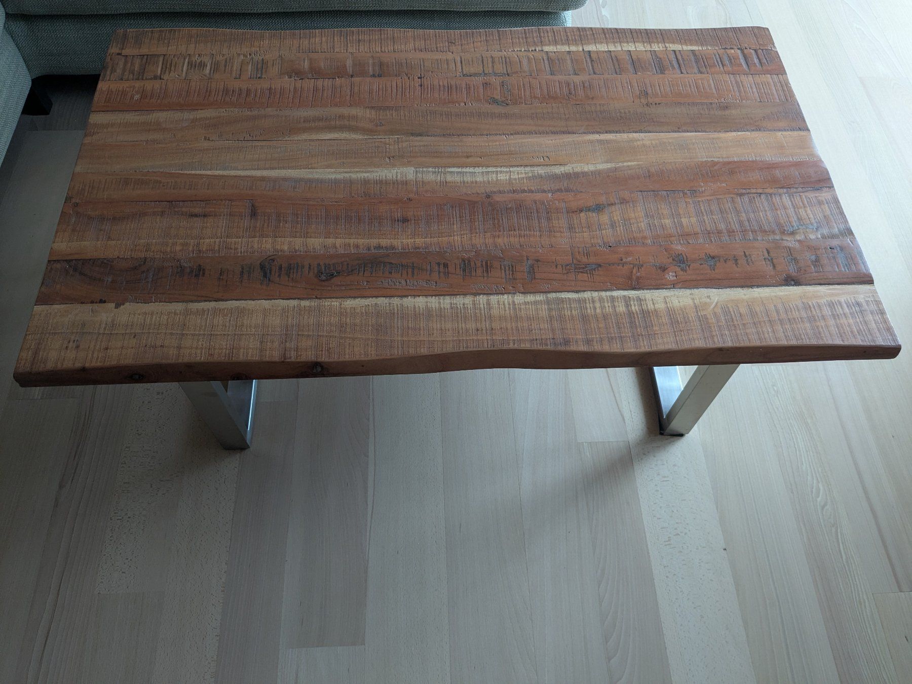 Tische: Couchtisch Massivholz – Gebraucht aus Horw von smeili_1 2