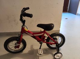 Kindervelo mit stützrädern