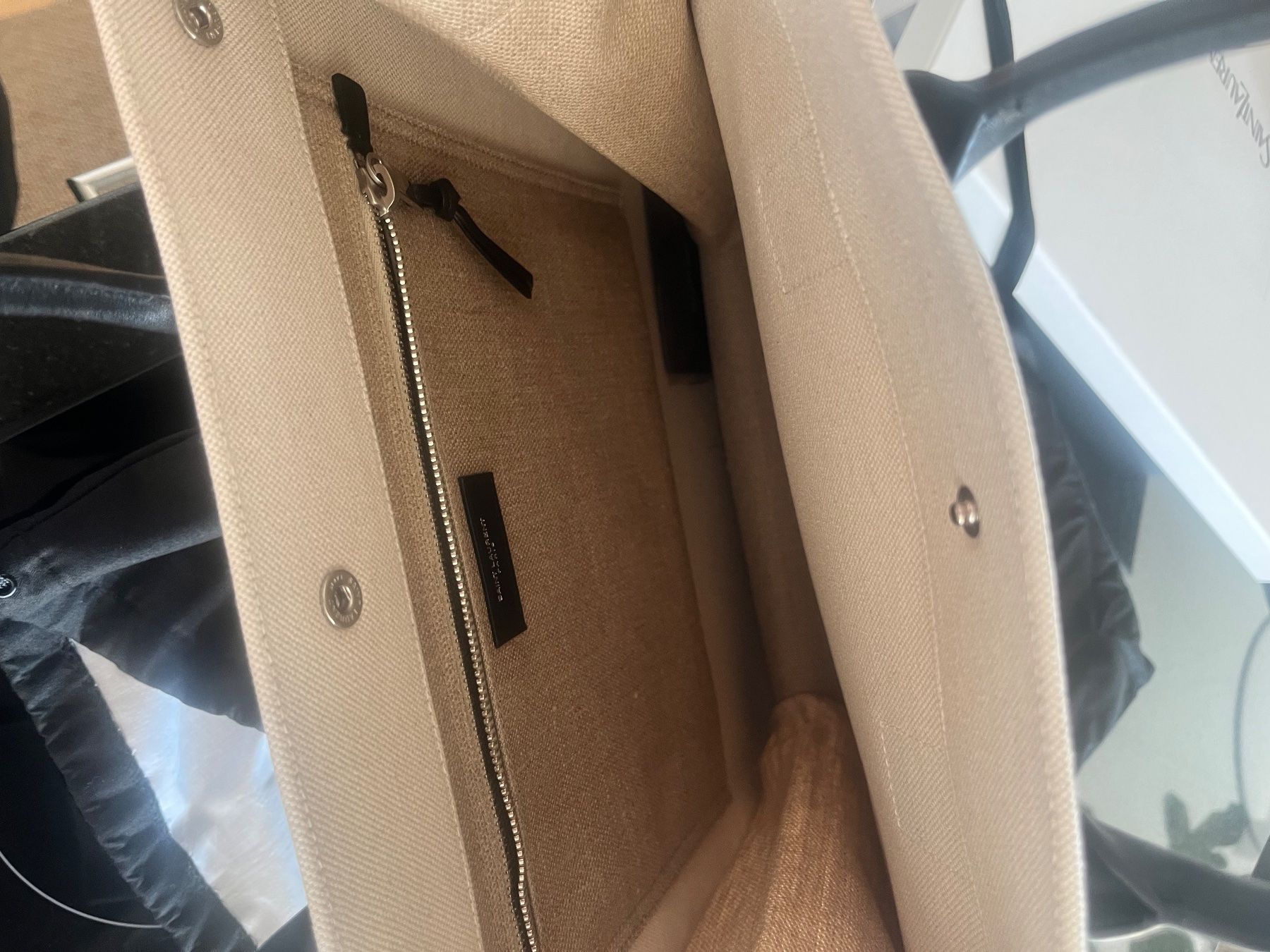 Saint Laurent Borse: Yves Saint Laurent Tasche + Brille Set – Nuovo e nell'imballaggio originale da Winterthur venduto da mjo_x5tr 3