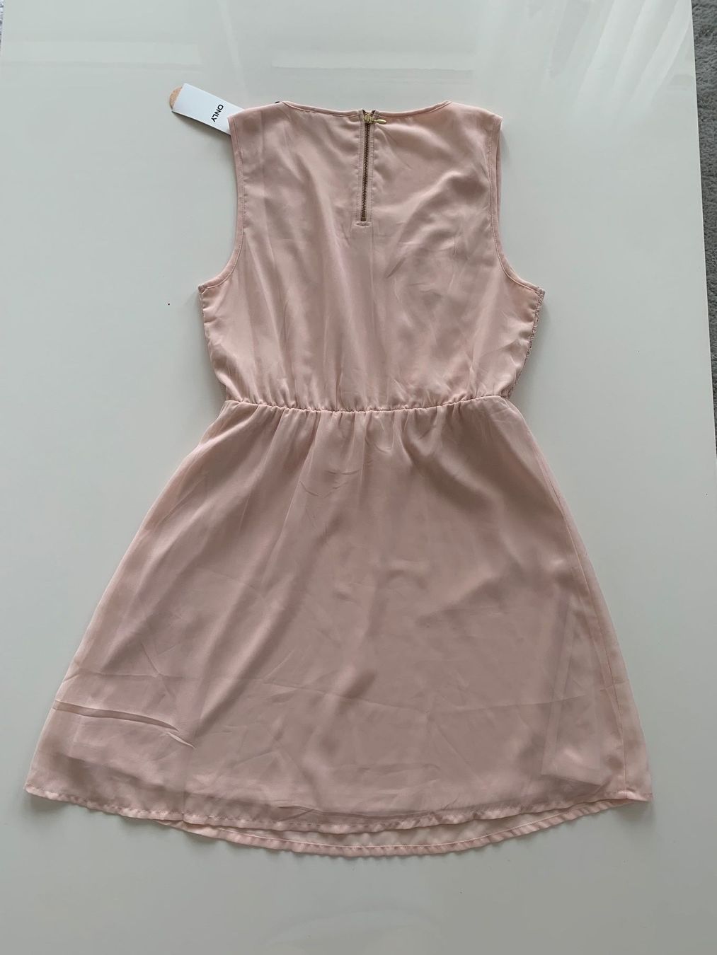 Kleider: Sommerkleid – Neu (gemäss Beschreibung) aus Hinwil von liviipivii 2