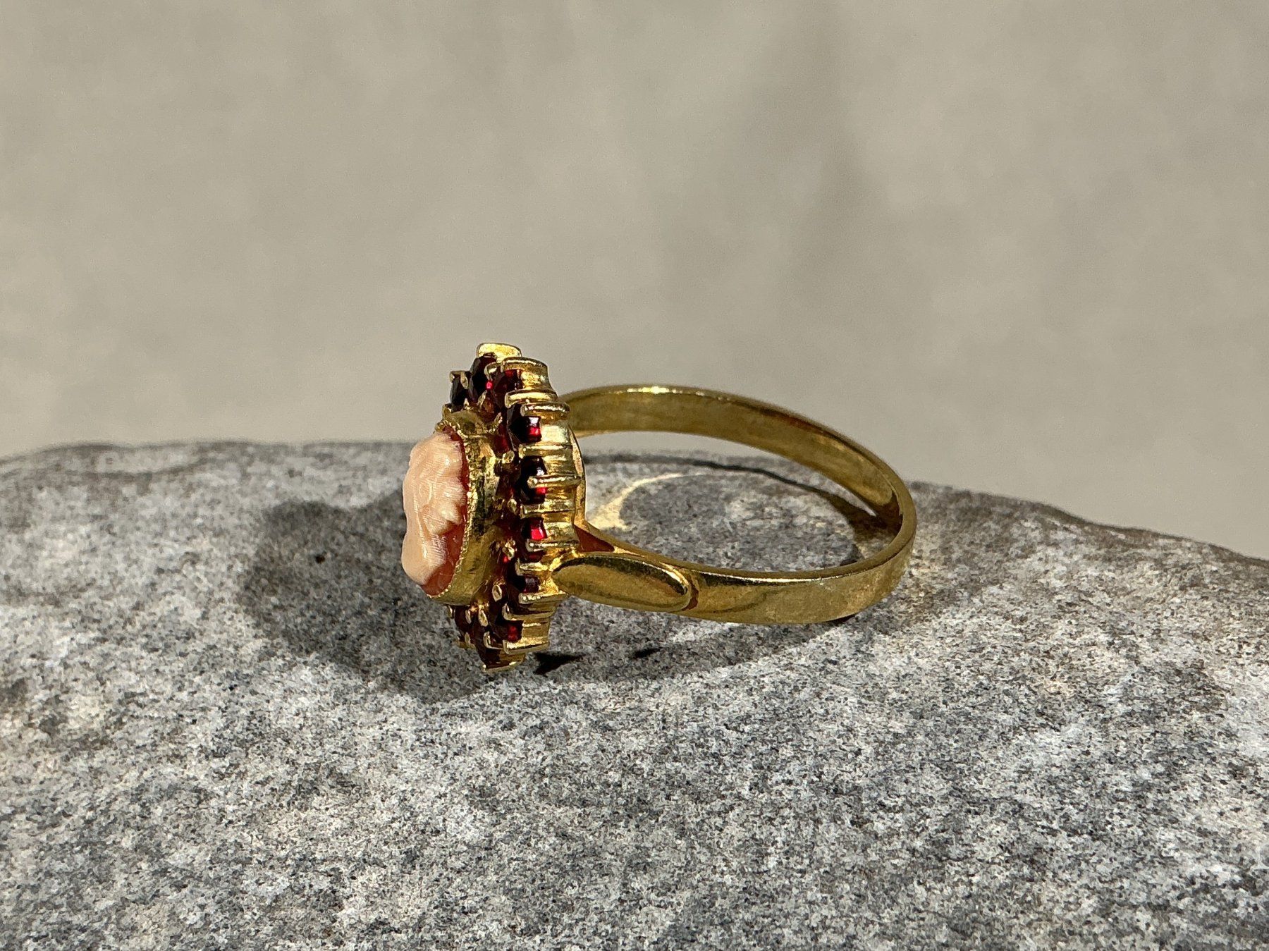 Anelli: BÖHMISCHER GRANATSCHMUCK Ring Cameé Gr. 56 – Nuovo (secondo la descrizione) da Richterswil venduto da Restwert_Richterswil 4