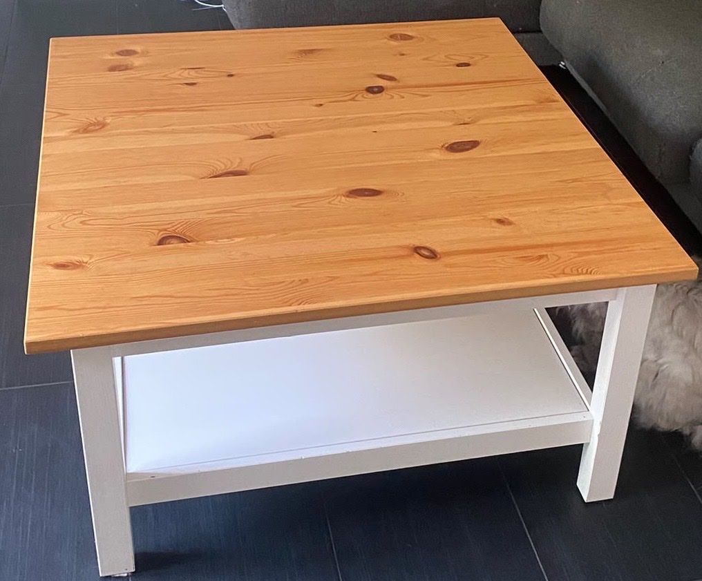 Tables: Table basse bois et blanc avec étagère – D'occasion à Neuchâtel par gui_c76s