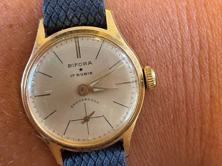 Montre Mécanique Vintage Bifora 17 Rubis - Pour Réparations Ou Collection