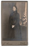 Fotografie E. Gimmi, Flawil, Stehendes M