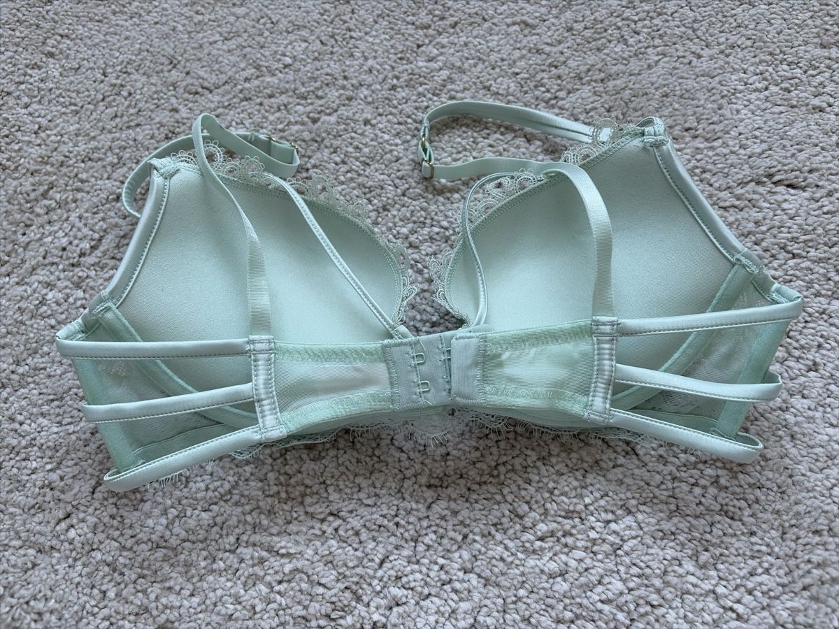 Manor Altra biancheria intima: MANOR Woman BH | 75B – Nuovo (secondo la descrizione) da Rudolfstetten venduto da A_Milione 2