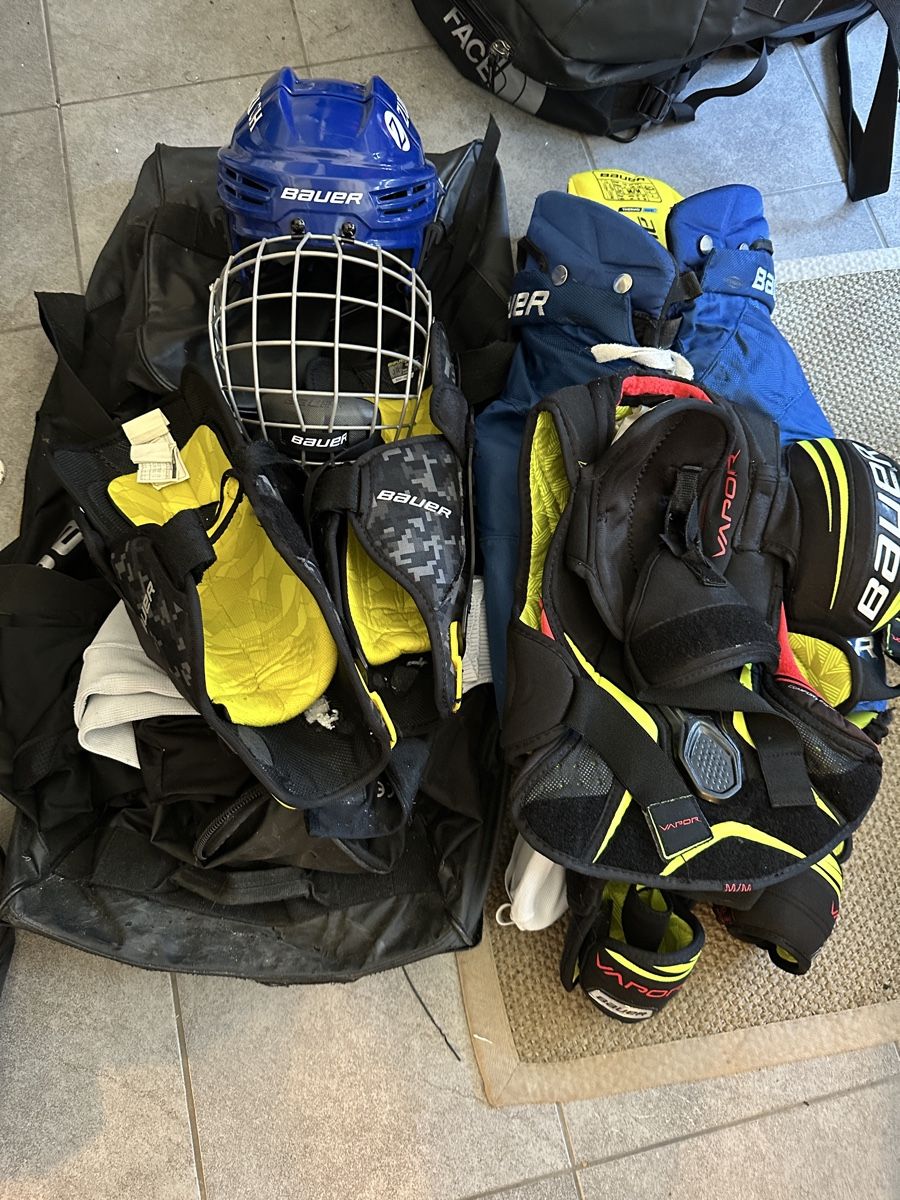 Bauer Protezioni & Imbottiture: Eishockeyausrüstung – Usato da Zuerich venduto da sulghin