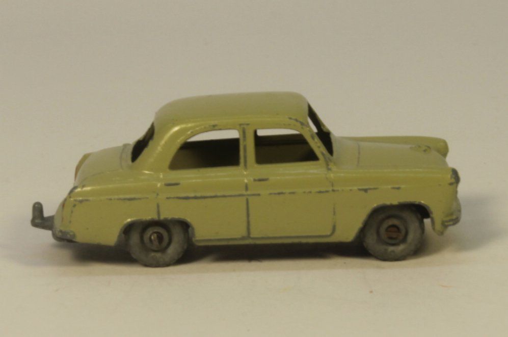 Matchbox Modellini d'auto: Matchbox Lesney 30A Ford Perfect – Usato da Zofingen venduto da Trukli58 1