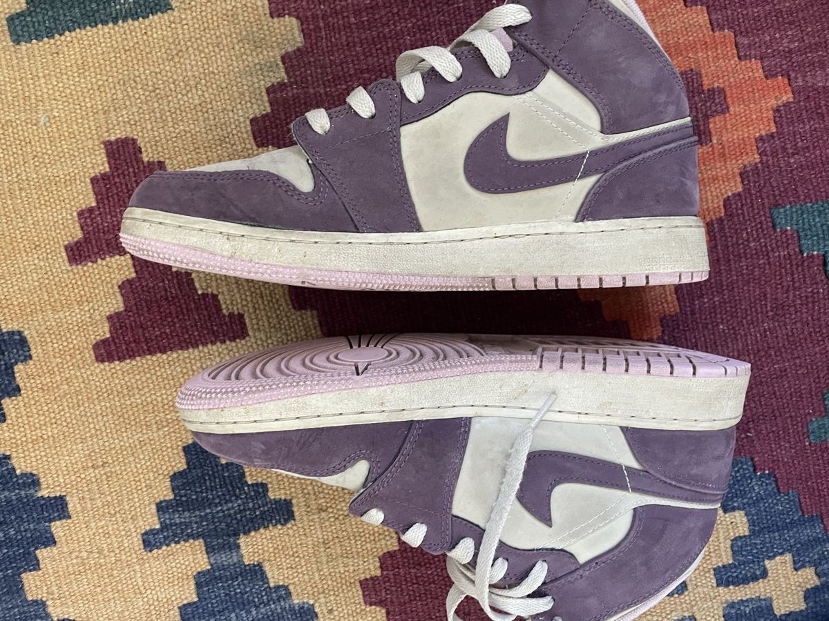 Nike Scarpe da donna: Women Air Jordan 1 – Usato da Maienfeld venduto da saoma123 4