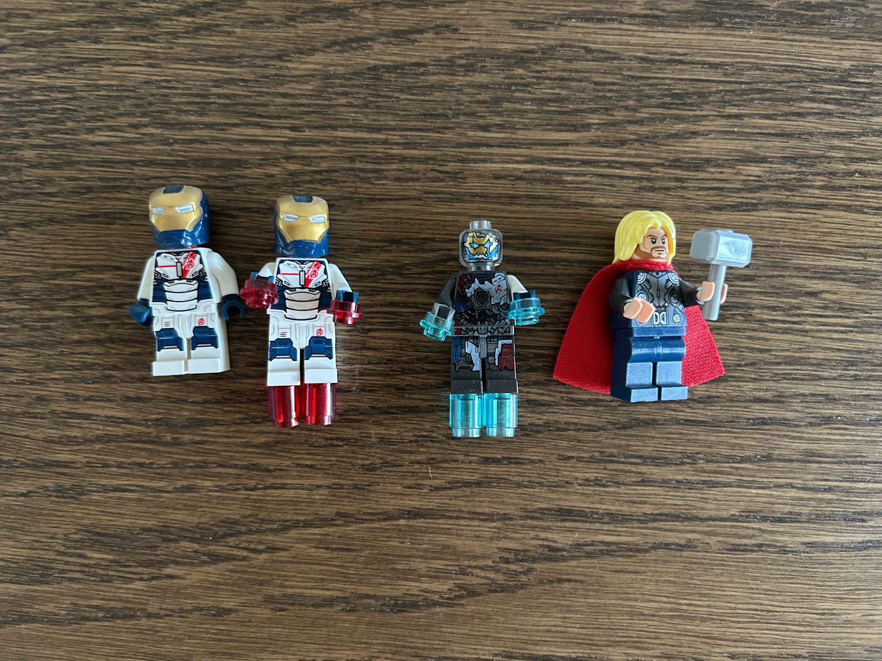 Lego Jouets: Lego Avangers Stark Tower Set – D'occasion à Münchenbuchsee par Jeff_the_Landshark 2