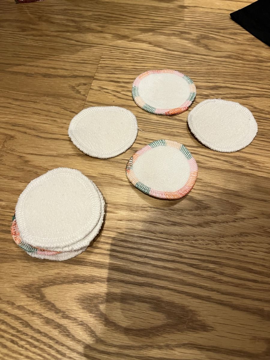 Altro per la casa: 10 selbstgenähte Wattepads – Nuovo (secondo la descrizione) da Zürich venduto da car_cr6w