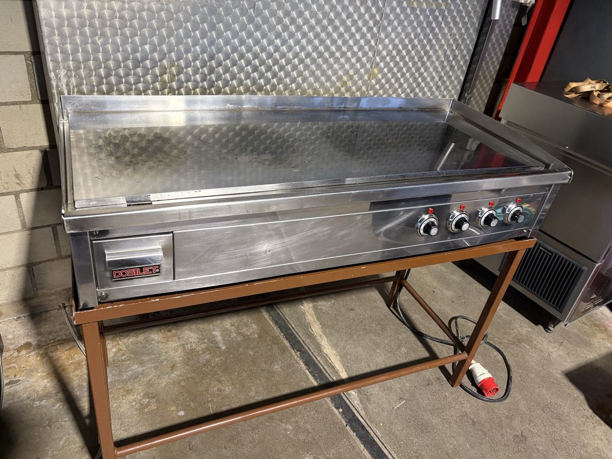 Griglie: Professionelle Edelstahl Grillplatte – Usato da Wohlen AG venduto da Moh80 4