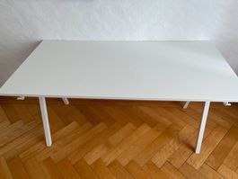 IKEA TROTTEN Schreibtisch, Weiss