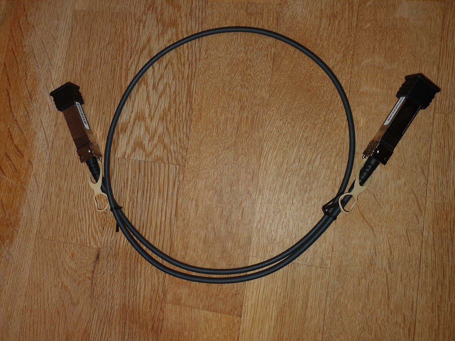 Cisco Server: Cisco SFP-H10GB-CU1M – Gebraucht aus Stadel von phwert