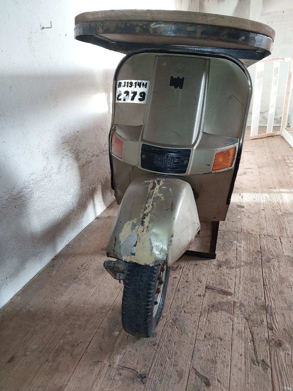 Tavoli: Tisch Vespa – Usato da Buchs ZH venduto da Fabian8107 5