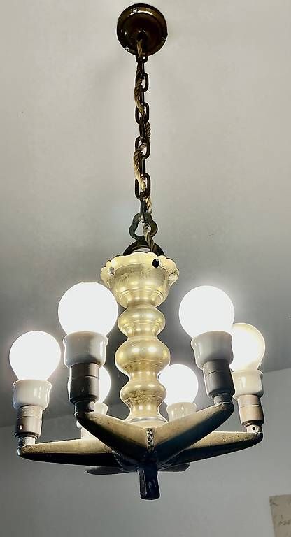 Kronleuchter & Deckenlampen: Antiker Messing Kronleuchter 6-flammig – Gebraucht aus Pfeffingen von Tackiboy 1
