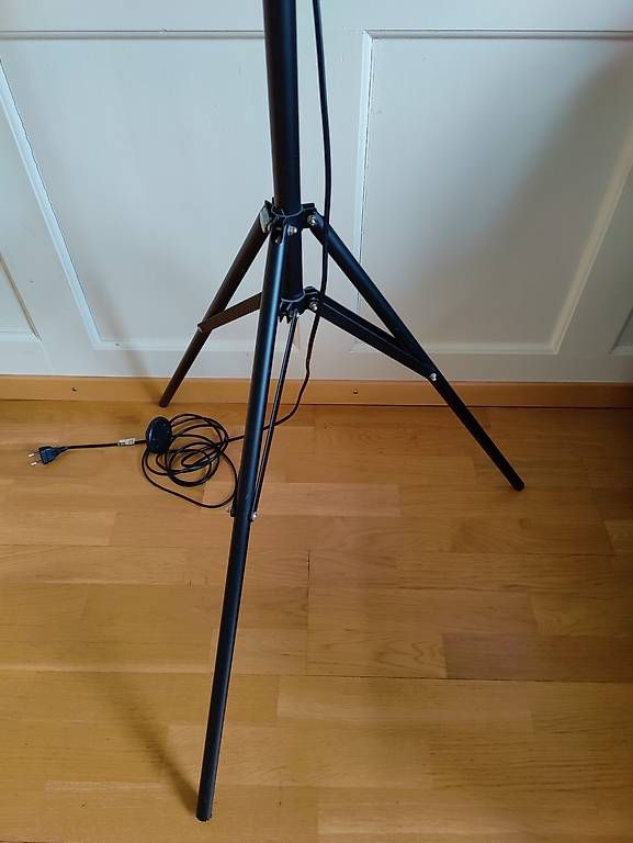 Lampade: Stehlampe – Usato da Davos Platz venduto da ber_zfv9 3