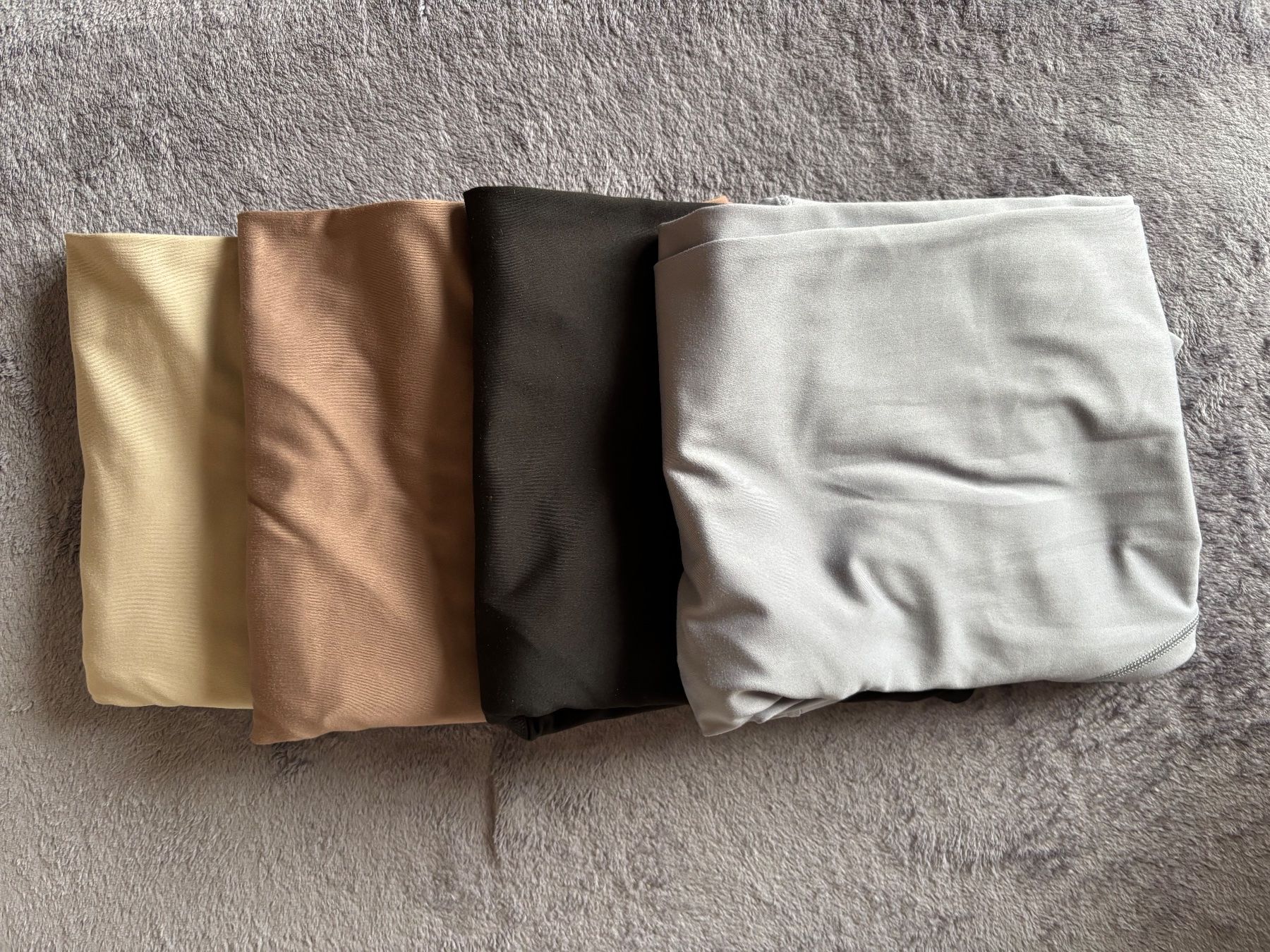 H&M Leggings: 4 Sport Loggins Softmove Grösse L – Usato da Aeugst am Albis venduto da Steini1969