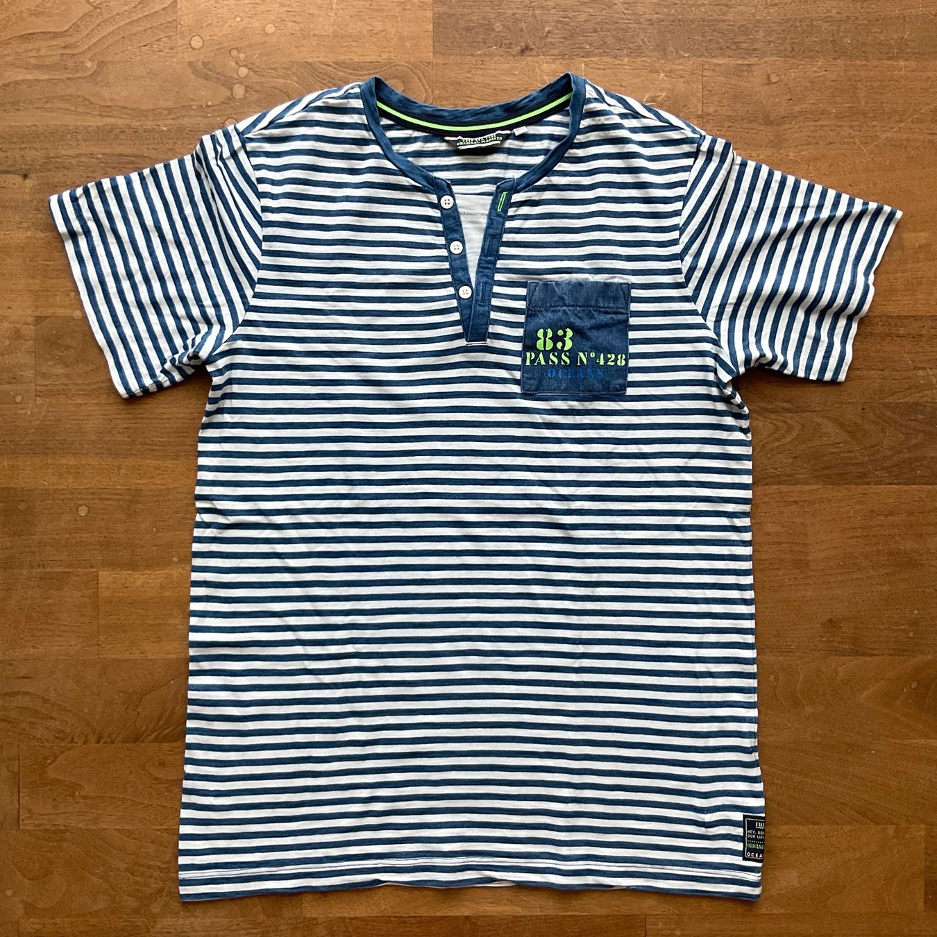 Camicie, T-shirt & Polo: 2 T-Shirts, Original Marines, Gr. 164/170 – Usato da Wattwil venduto da Marlan3 1