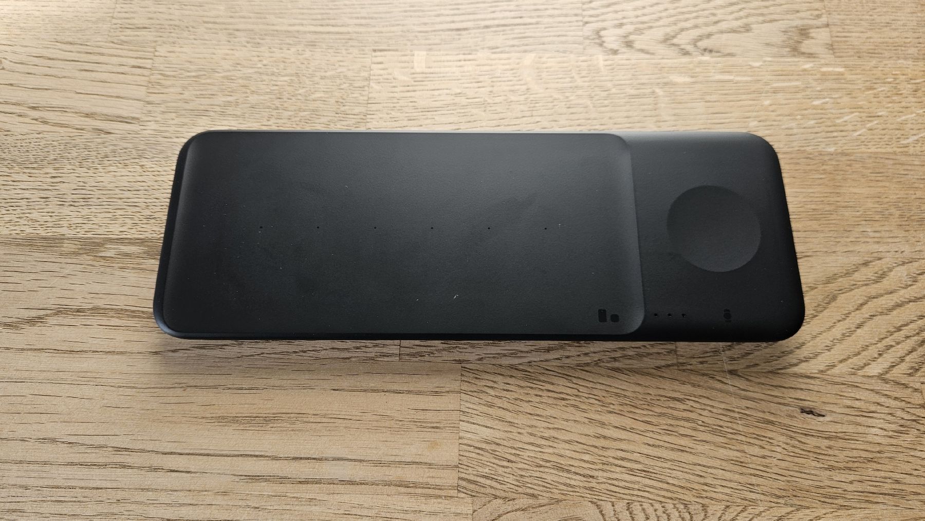 Samsung Caricabatterie: Samsung Trio Wireless Charger – Nuovo (secondo la descrizione) da Grenchen venduto da k4g1