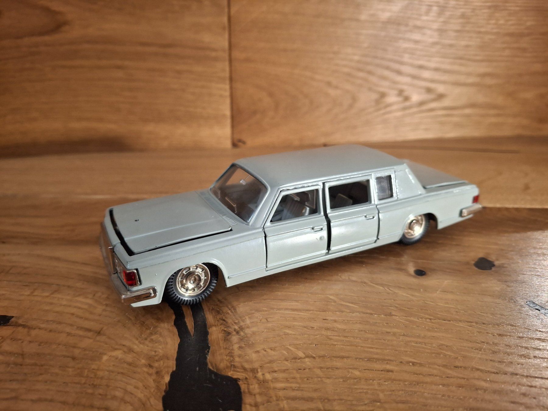 Modellautos: ZIL 115 / 1:43 – Gebraucht aus Horriwil von TOKYONIGHTS 1