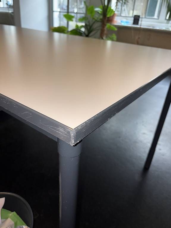 Scrivanie: Bürotische 90x180 – Usato da Bern venduto da PicPocket 2