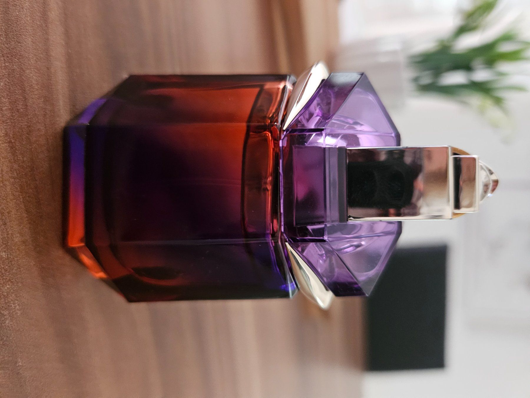 Mugler Profumi & Eau de Toilette: 3 Parfums von Mugler – Usato da Kloten venduto da Saya69