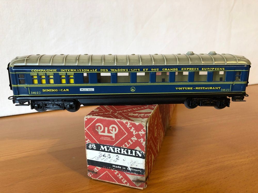 Voiture Restaurant CIWL 346/2J – Marklin – H0 – 3 Rails AC – Avec éclairage