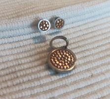 Ohrringe und Halskettenanhänger mit Strass, Top Zustand
