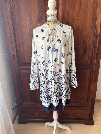 PIGALLE Kleid neu
