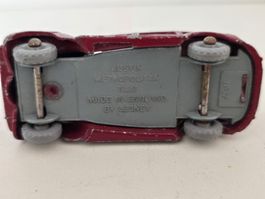 Austin Metropolitan Taxi Lesney Made in England gut erhalten
