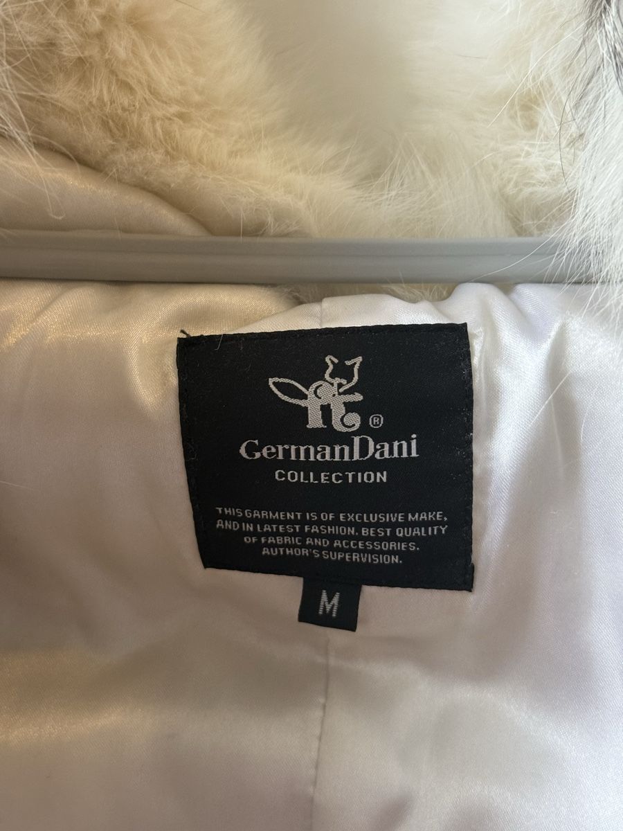 Cappotti: White rabbit natural genuine fur coat – Usato da Meilen venduto da angelyxss 5