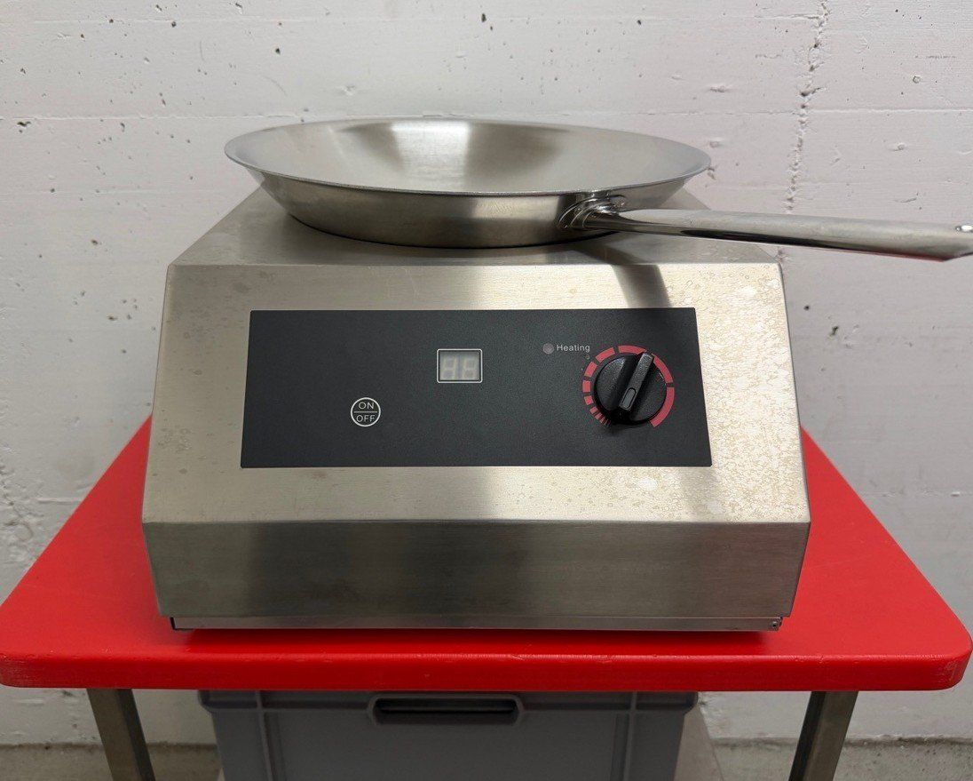 Küchengeräte: Spring Induktions-Wok Tischmodell Typ SPW-35J – Gebraucht aus Suhr von KFK-MA