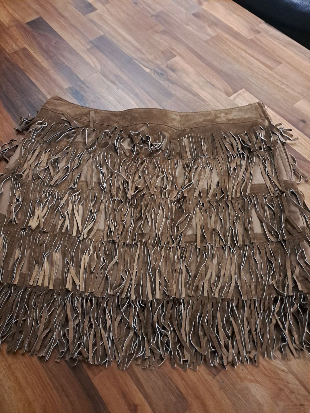 Gonne: Keilani Hippie Lederrock Gr.38 – Usato da Emdthal venduto da kasira
