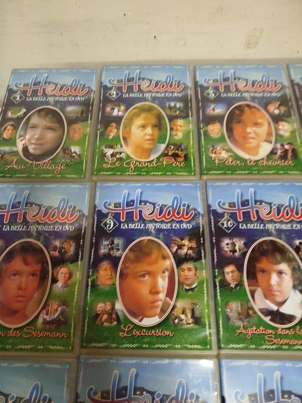 Tutti i DVDs: Dvd  Heidi – Usato da La Chaux-de-Fonds venduto da Emmaus2300CDF 7