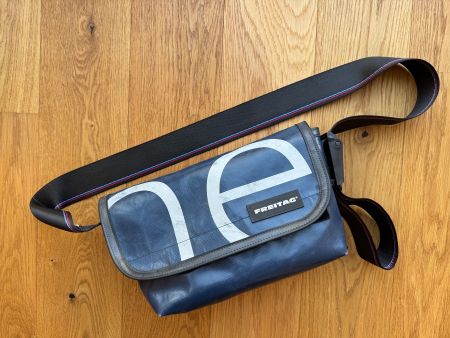 FREITAG F41 HAWAII FIVE-0 Sondermodell gestreiftem Band