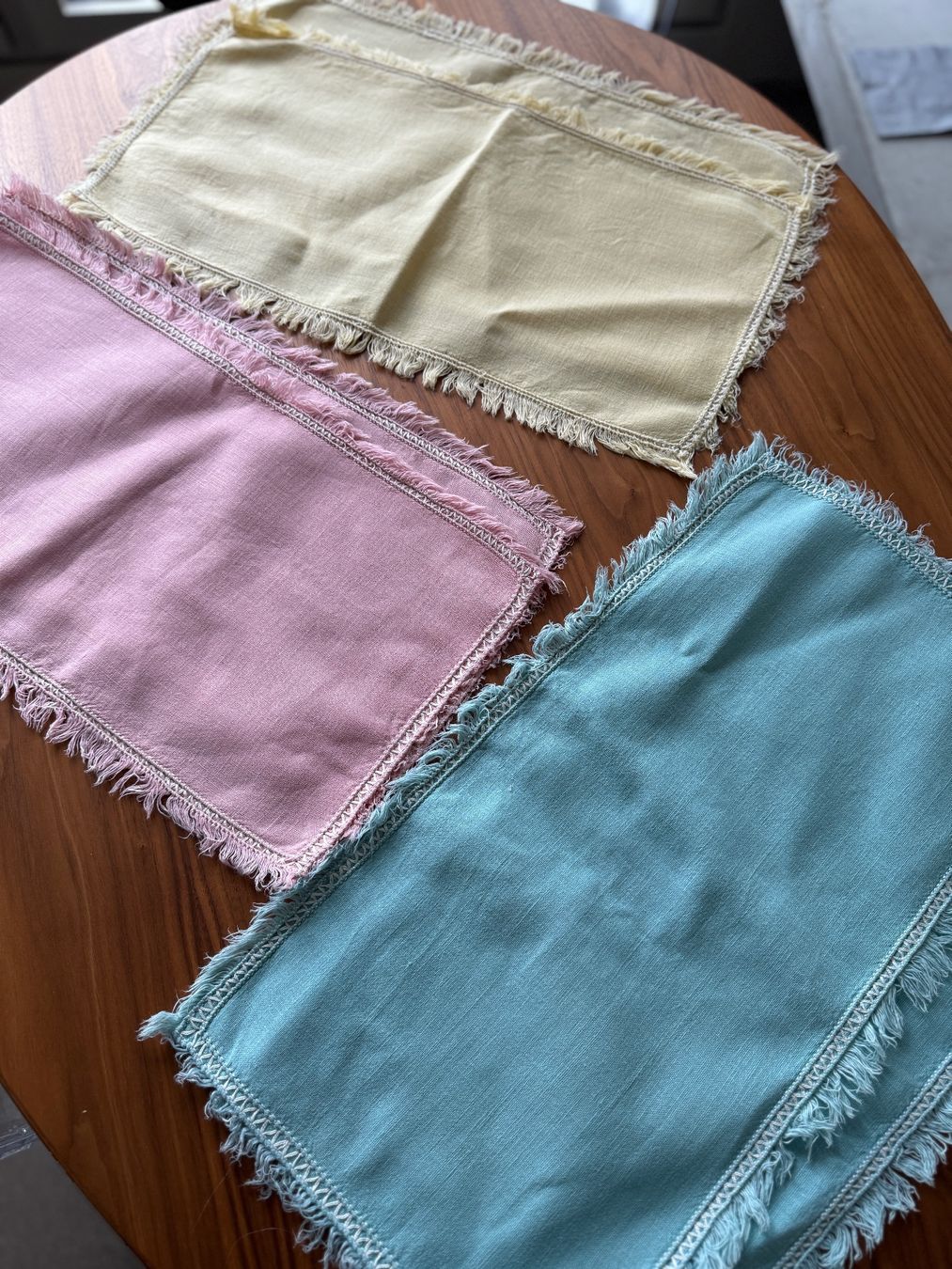 Set di tavolo e panche: Tischsets aus den 50iger Jahren – Usato da Frauenfeld venduto da gabri001