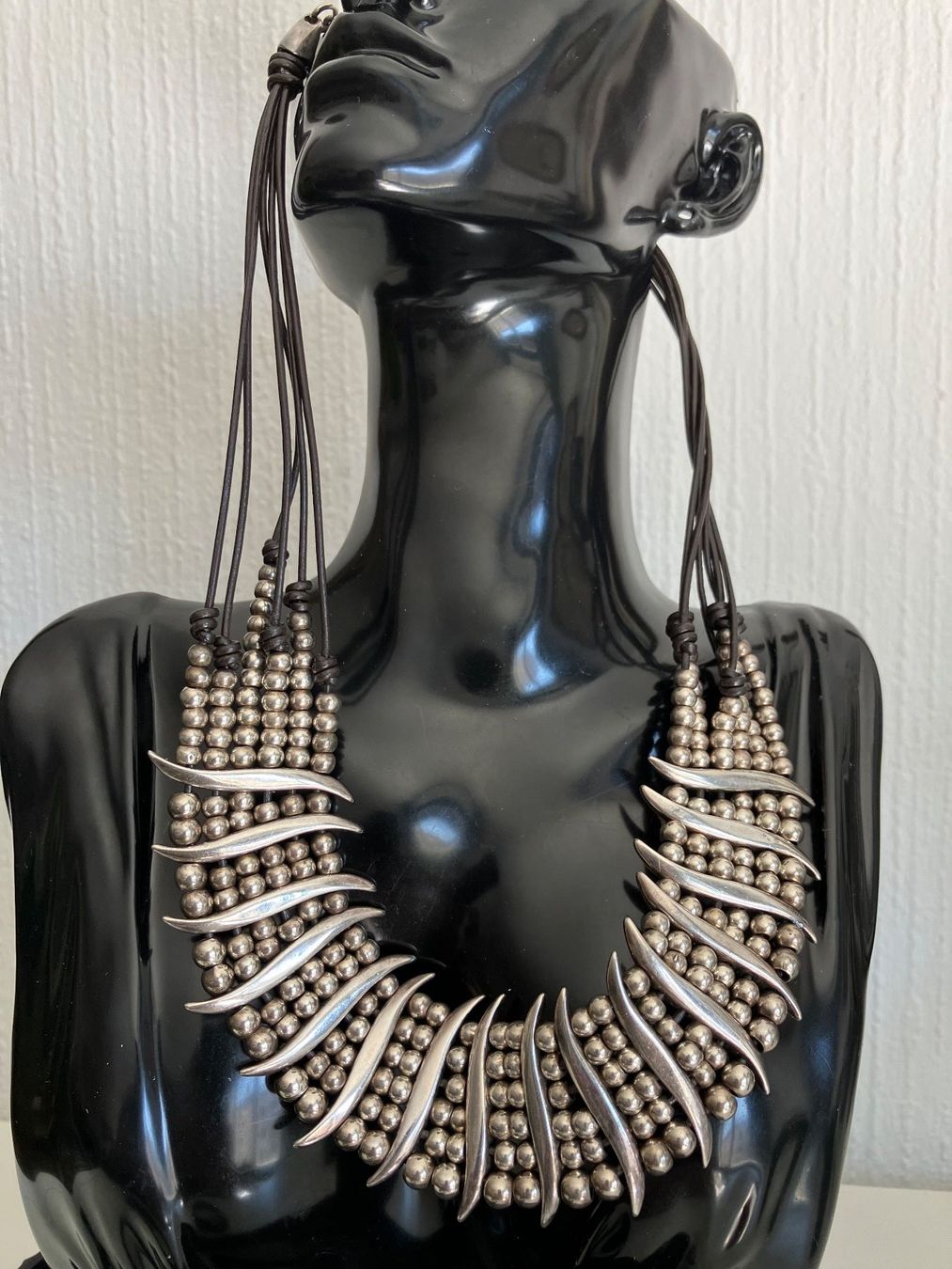 Catenine: Collier  Plastron Marque  CICLON Made In Espagne – Usato da Peseux venduto da CharmeCommerce 4