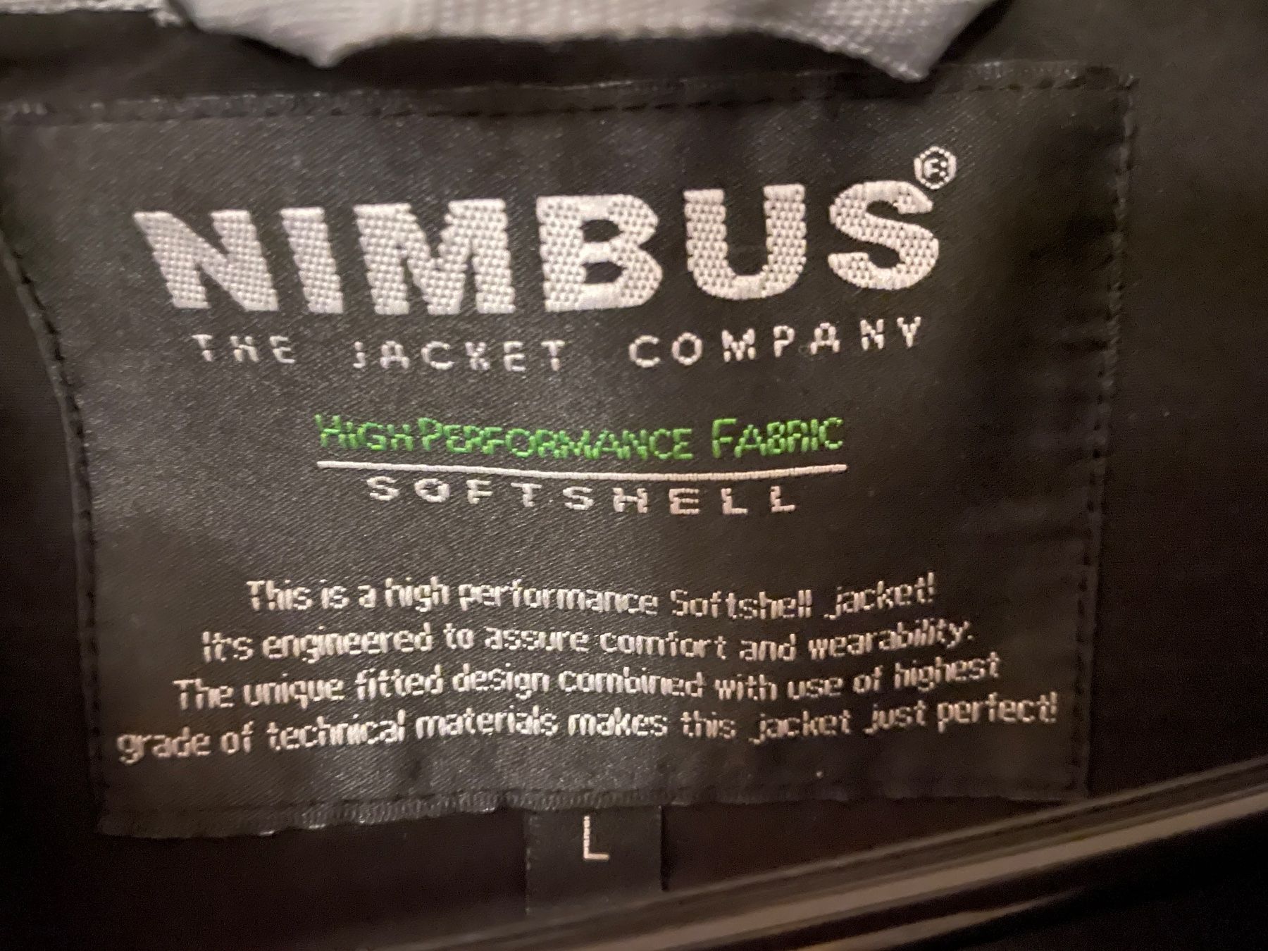 Vestes: Gr. L Nimbus Softshelljacke schwarz mit Kapuze – D'occasion à Winterthur par calbecht 1