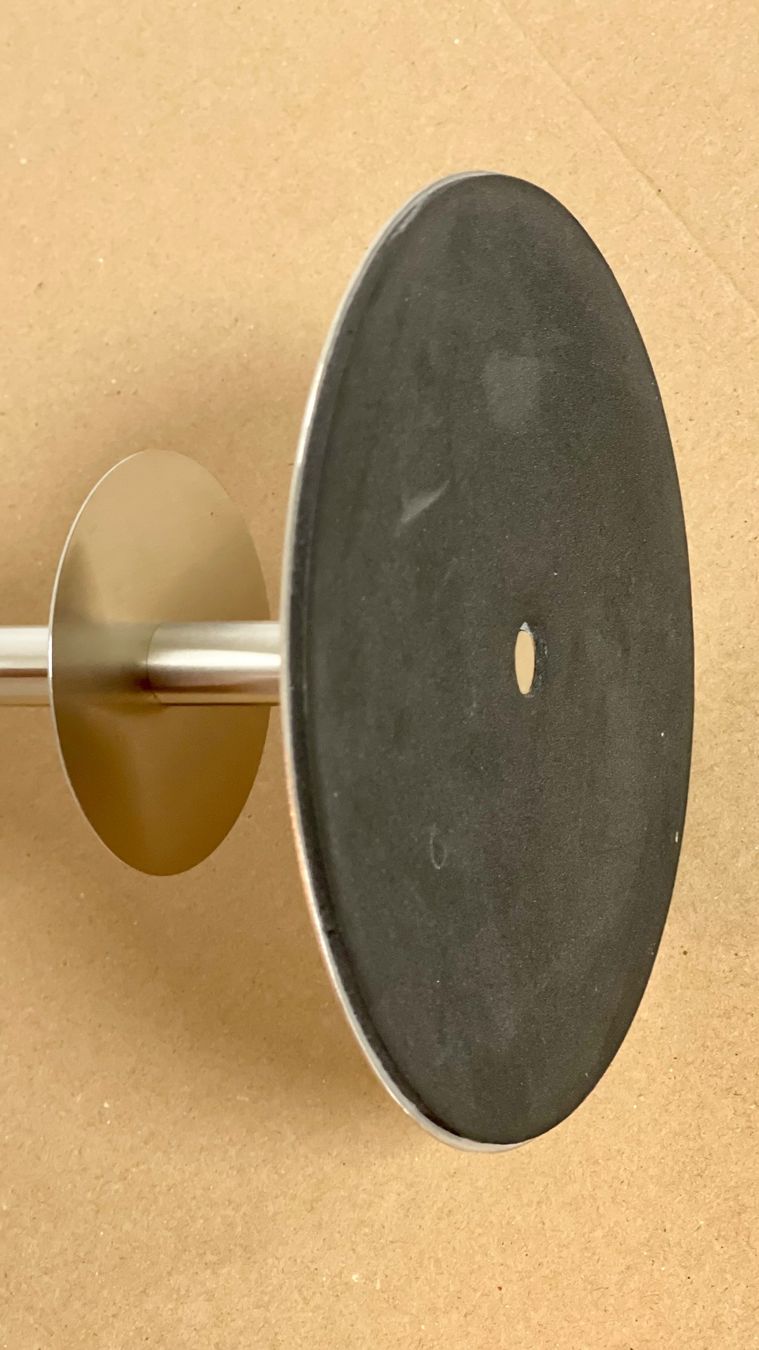 Altro in Decorazioni & Accessori: Toilettenpapierhalter/-Ständer Metall – Usato da Aesch BL venduto da CollectorsBest 2