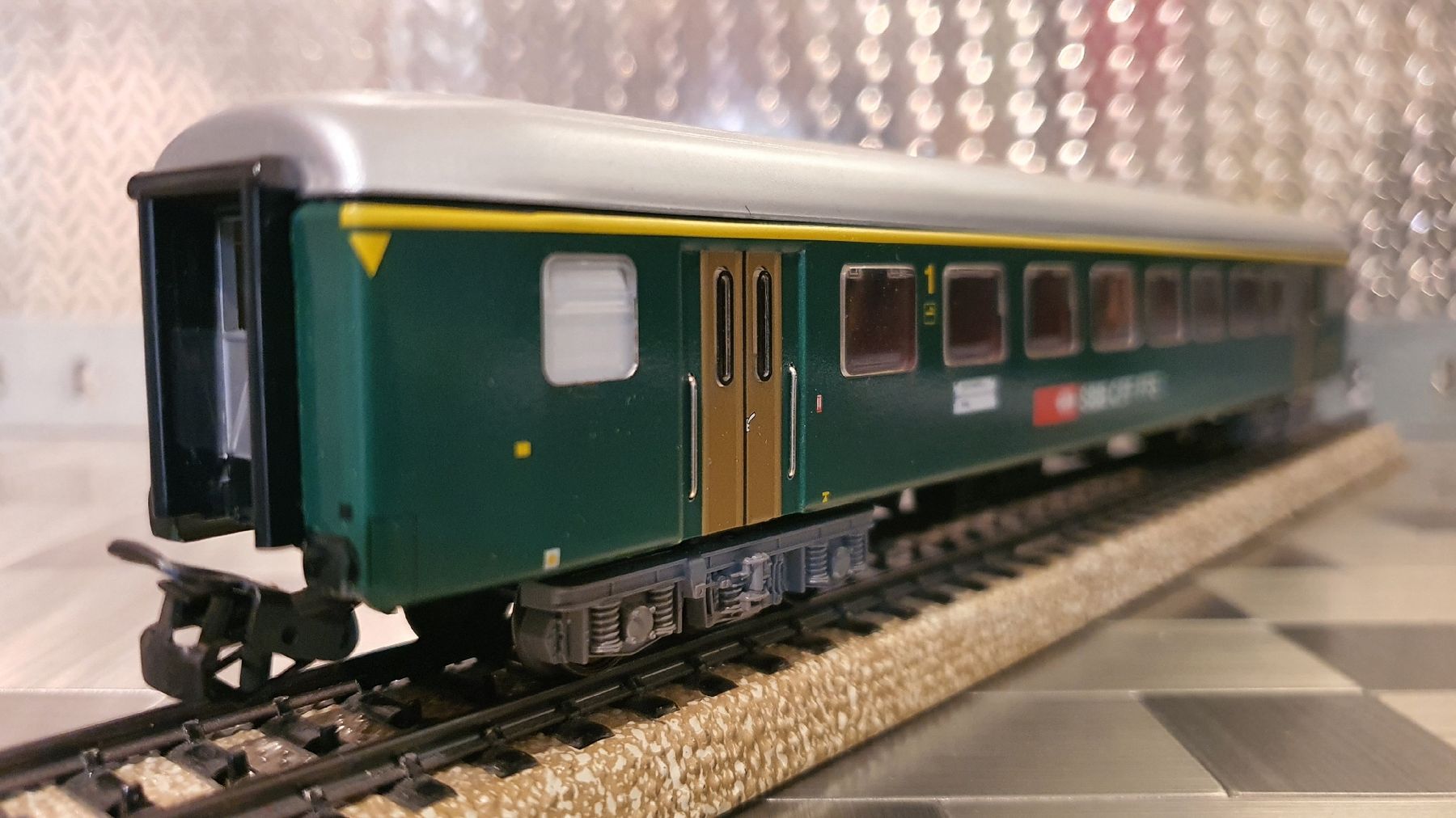 Märklin Modelleisenbahnen: MÄRKLIN 4066 PERSONENWAGEN  – Gebraucht aus Männedorf von Modellbau-wyss 1